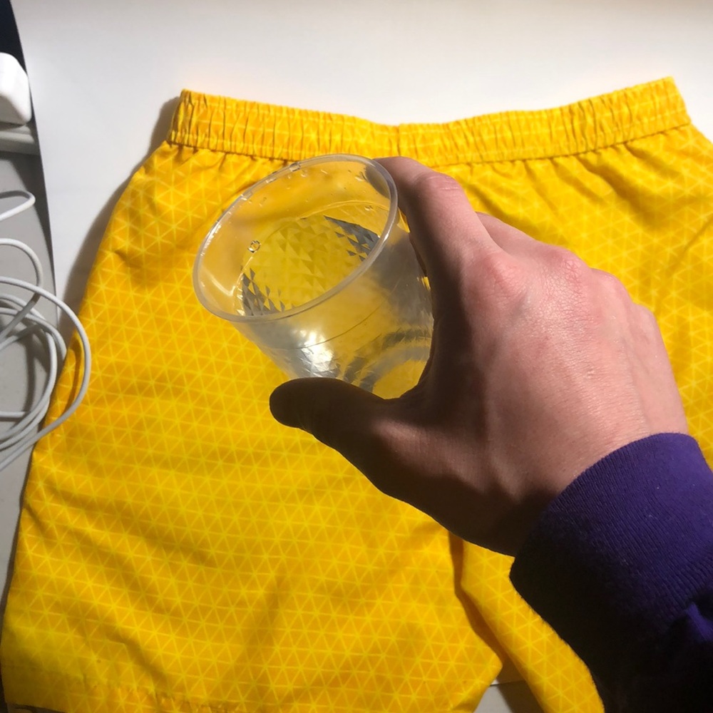 COLOR CHANGING BATHING SUITE (YELLOW / ORANGE )